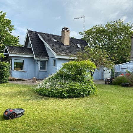 Charmerende Aeldre Sommerhus Taet Pa Strand Og City Vila Risskov Exterior foto