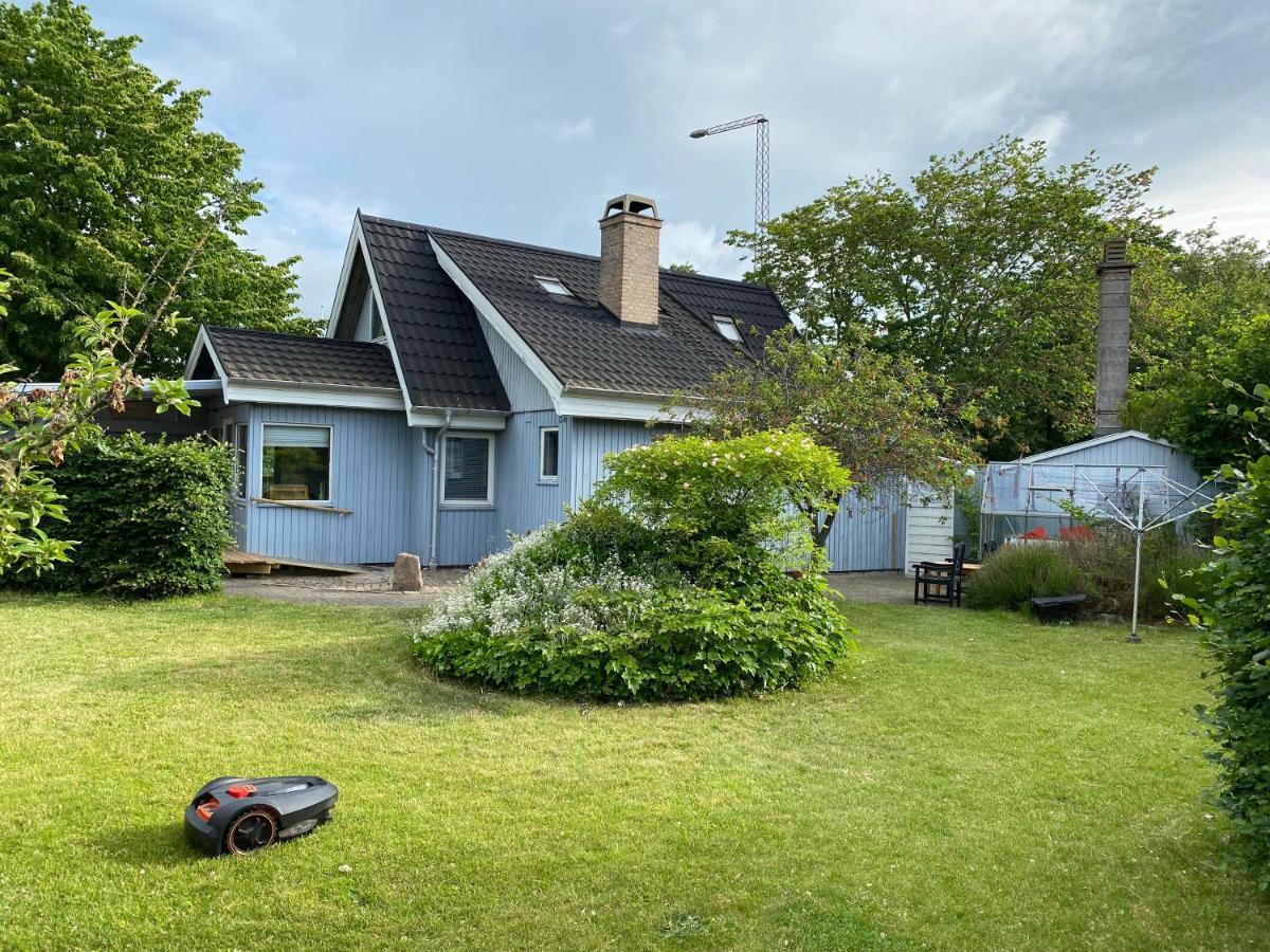 Charmerende Aeldre Sommerhus Taet Pa Strand Og City Vila Risskov Exterior foto