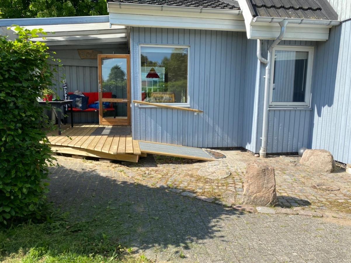 Charmerende Aeldre Sommerhus Taet Pa Strand Og City Vila Risskov Exterior foto